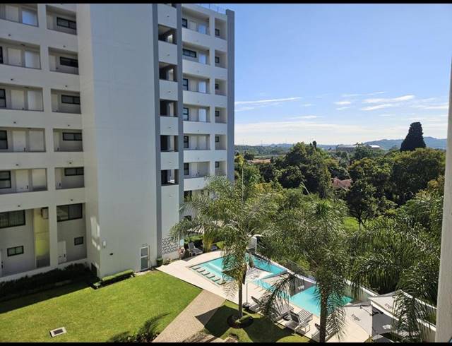 2 BEDROOM APARTMENT FOR SALE IN MENLYN